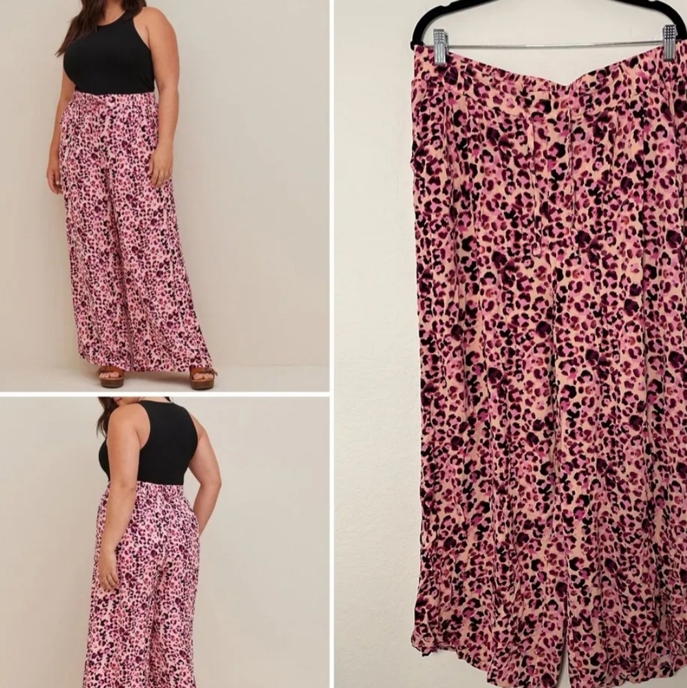 Torrid Pink Leopard Pants | Preloved- Size 1 Tall